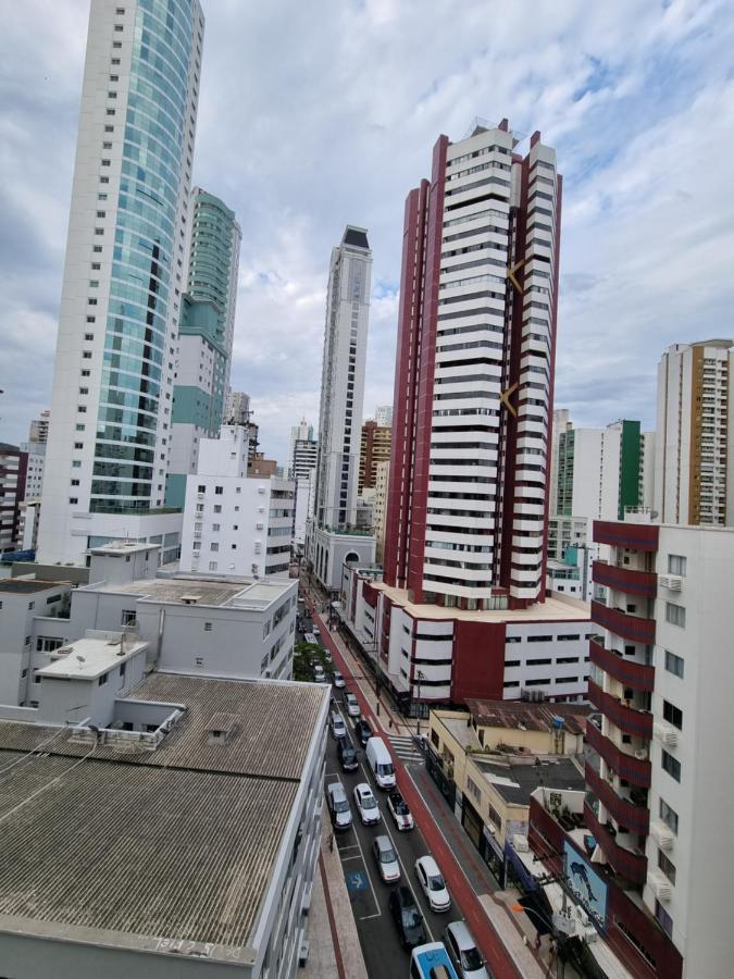 Apto Av Brasil Quadra Mar Balneário Camboriú المظهر الخارجي الصورة